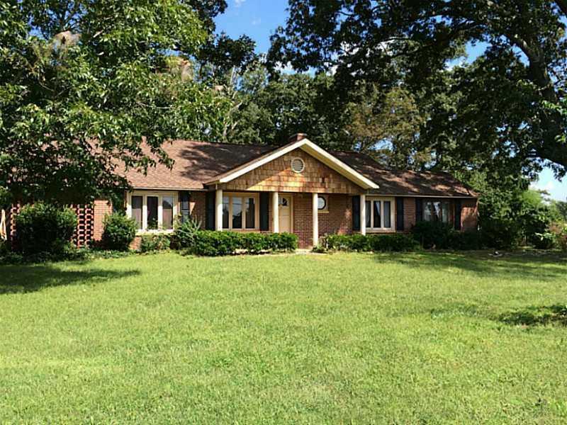 1303 Cohran Store Rd., Douglasville, GA 30134