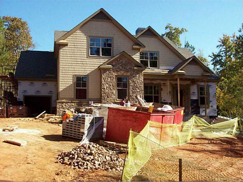 185 Patrick Cir., Suwanee, GA 30024