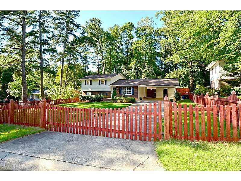 1998 Commodore Ln., Chamblee, GA 30341