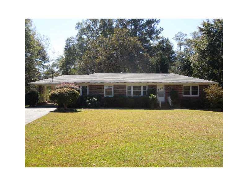 3907 Sharon Dr., Powder Springs, GA 30127