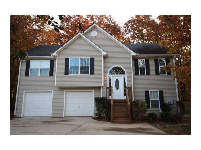 7345 Pea Ridge Pl., Gainesville, GA 30506