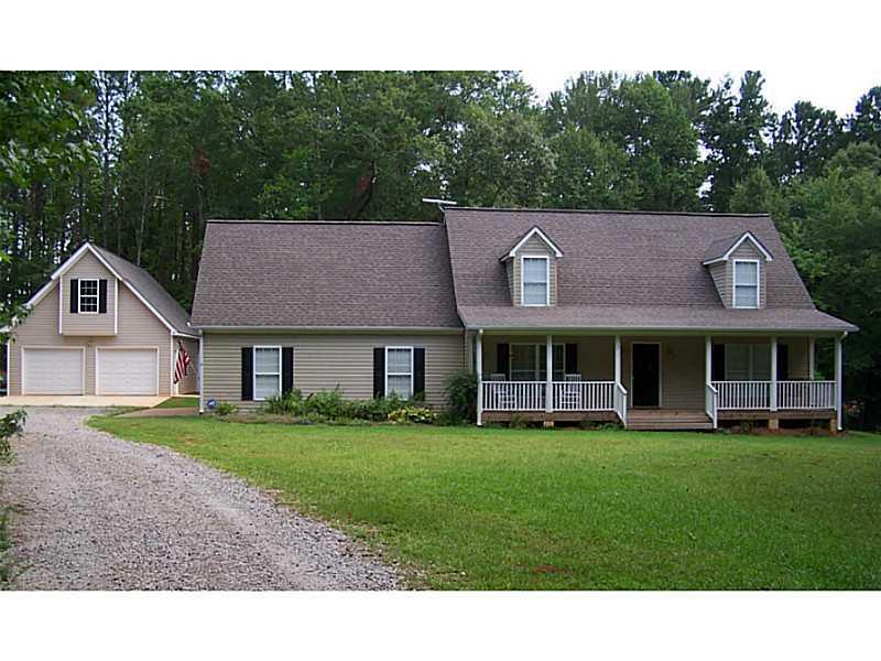 7454 Luthersville Rd., Gay, GA 30218