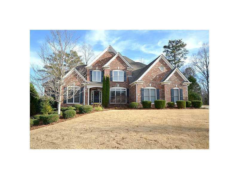 305 Brooke Manor Ct., Woodstock, GA 30188