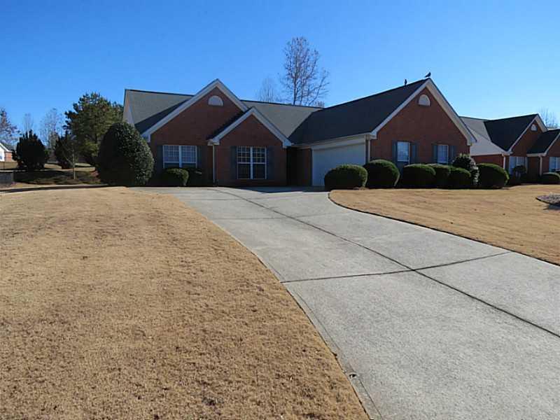 6085 Portsmouth Dr., Flowery Branch, GA 30542