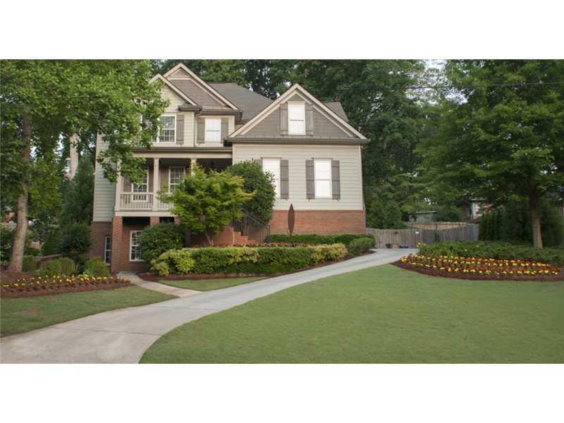 3552 Chestnut Dr., Atlanta, GA 30340