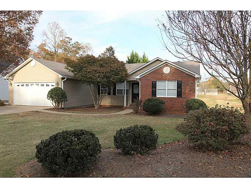 5980 River Oaks Dr., Flowery Branch, GA 30542
