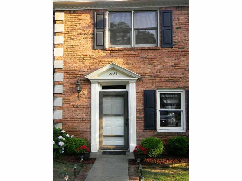 2223 Spring Walk Ct., Atlanta, GA 30341