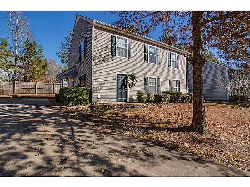 4721 Victoria Dr., Flowery Branch, GA 30542