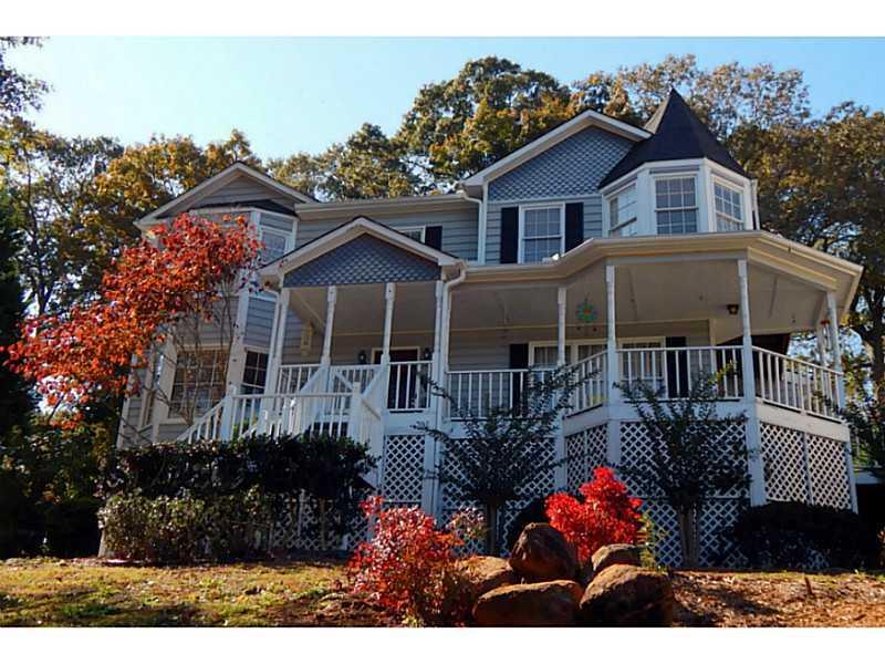 606 Adam Cir., Woodstock, GA 30188