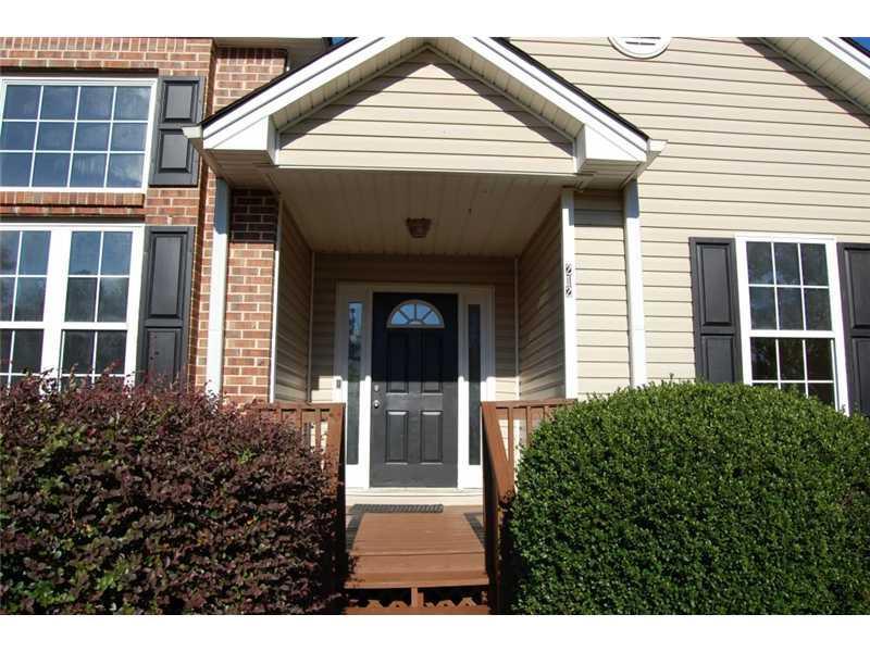 212 Cambridge Dr., Loganville, GA 30052