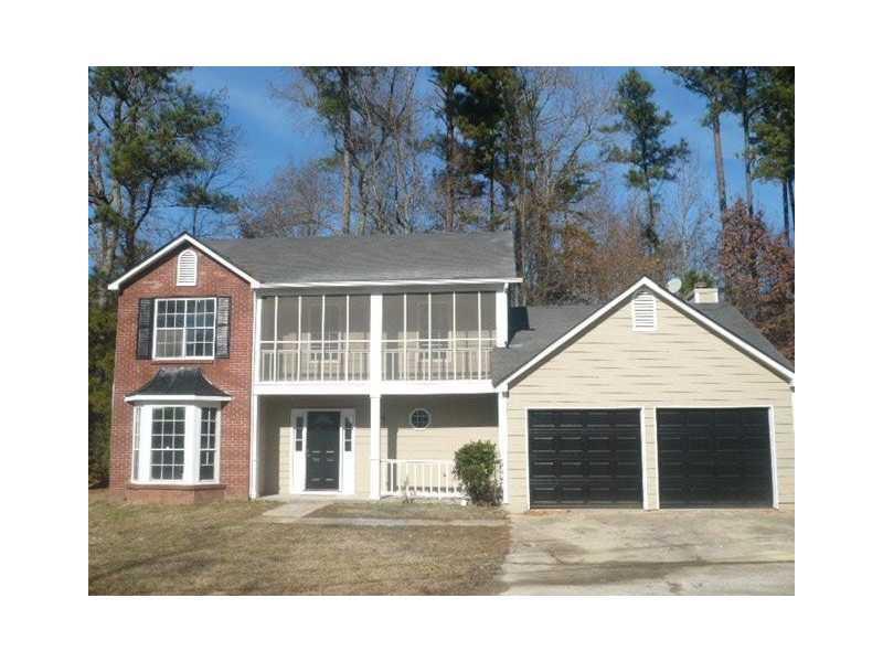 3915 Melanie Woods Dr., Atlanta, GA 30349