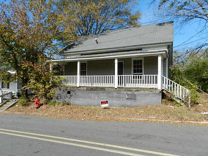 515 Hallyburton St., Griffin, GA 30223