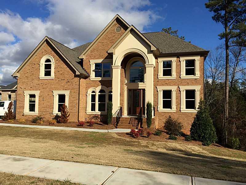 2525 Lake Erma Dr., Hampton, GA 30228