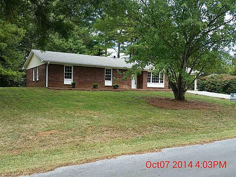 154 Honeysuckle Dr., Adairsville, GA 30103