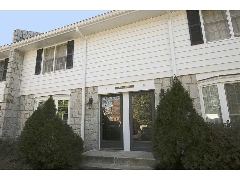 136 Peachtree Memorial Dr. #RI7, Atlanta, GA 30309