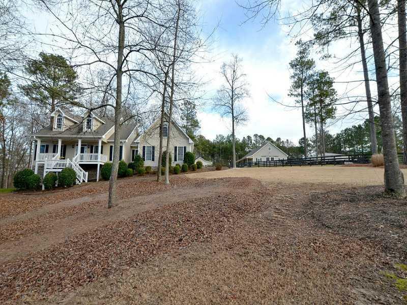 110 Dawson Creek Dr., Ball Ground, GA 30107