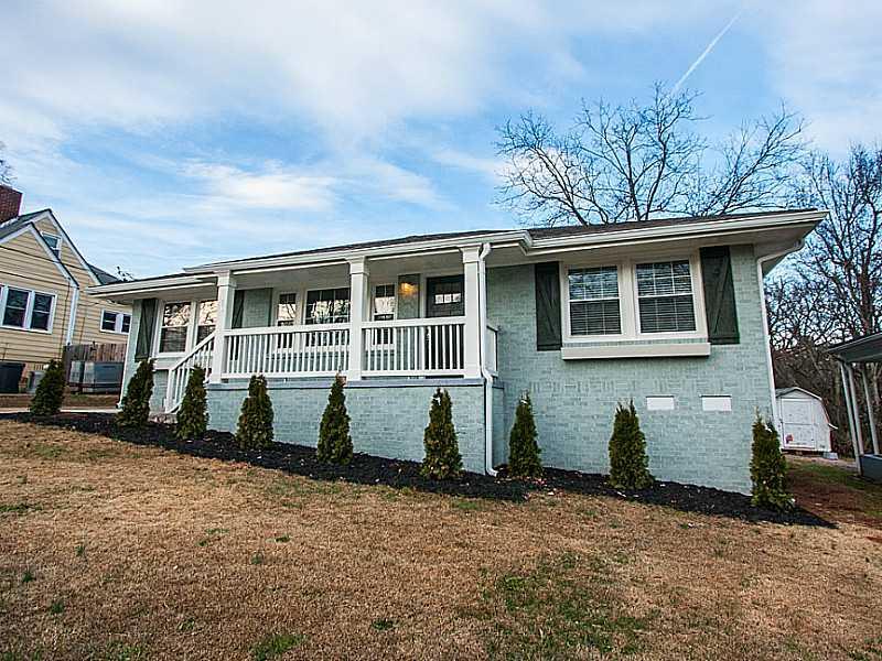 1260 Skyhaven Rd., Atlanta, GA 30316