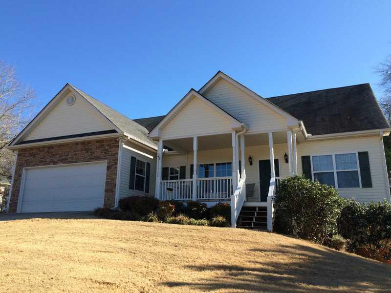 9075 Farm Shaw Dr., Gainesville, GA 30506