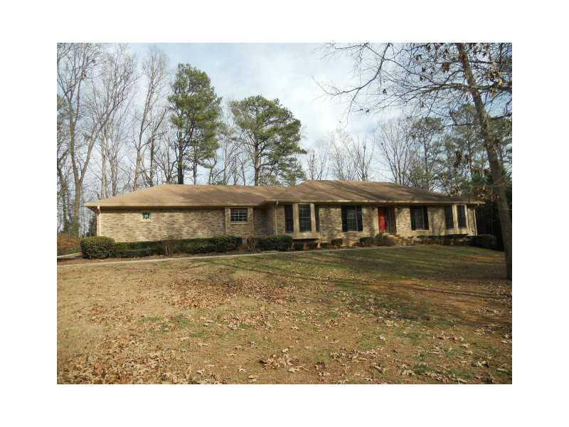 4323 Alpine Ct., Snellville, GA 30039