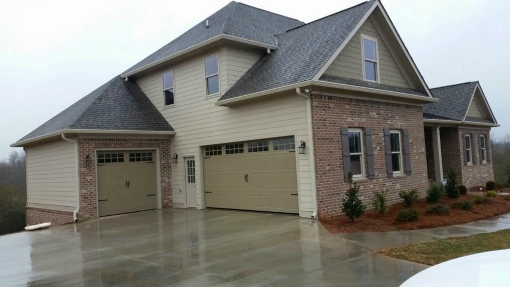2011 Bay Willow Ct., Monroe, GA 30656