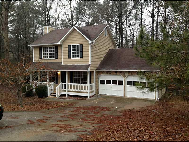 3855 Willow Hollow, Douglasville, GA 30135