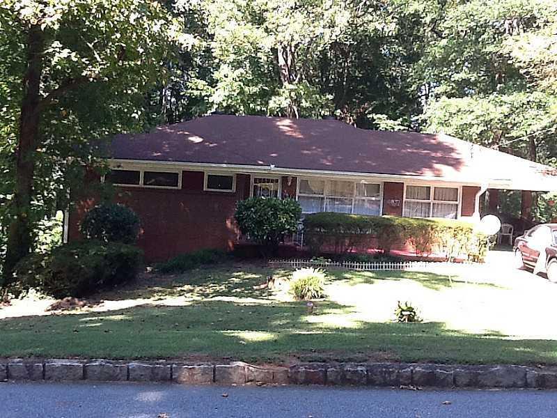 2670 Eastwod Dr., Decatur, GA 30032
