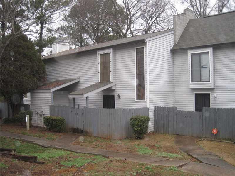 315 Country Club Dr. #5, Jonesboro, GA 30238