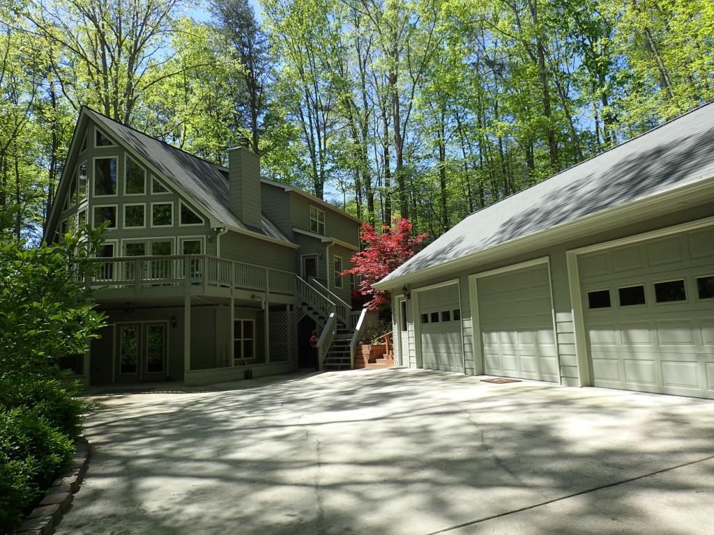 106 Gopher Ct., Waleska, GA 30183