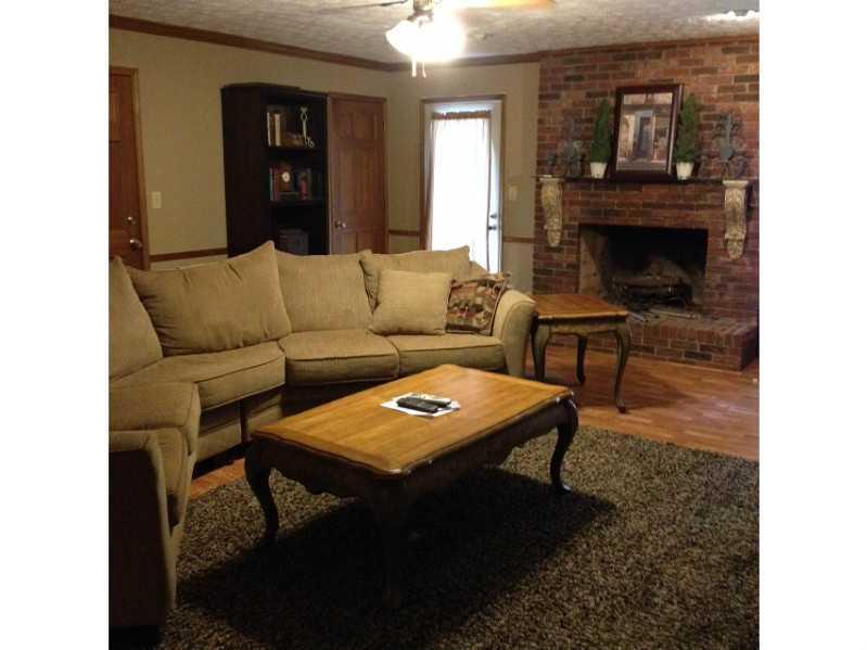 2605 Betty Jean Dr., Lake Spivey, GA 30236