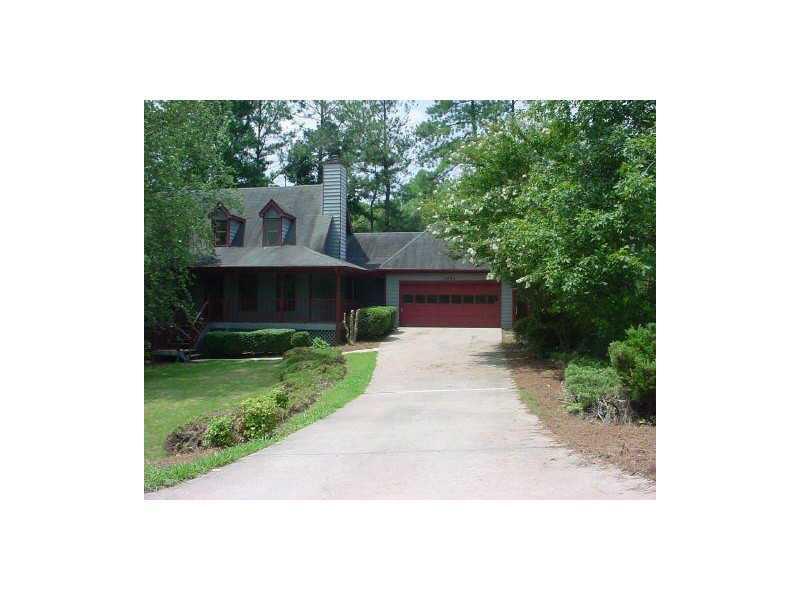 1391 Scott Dr., Douglasville, GA 30134