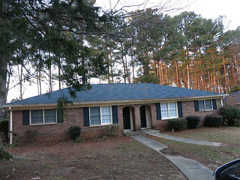 499 Charleston Ln., Lawrenceville, GA 30046
