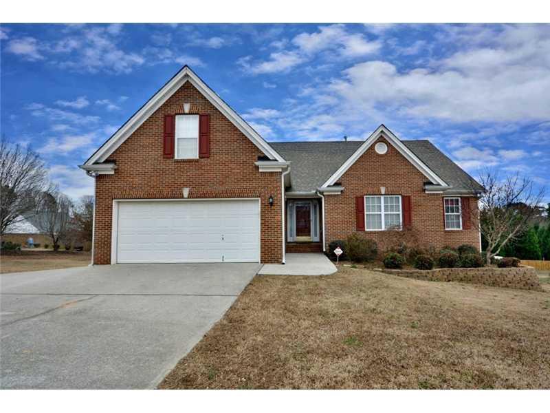 2765 Jay Oak Dr., Dacula, GA 30019