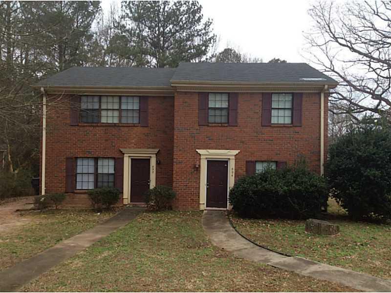 892 Yorkshire Ln., Lawrenceville, GA 30044