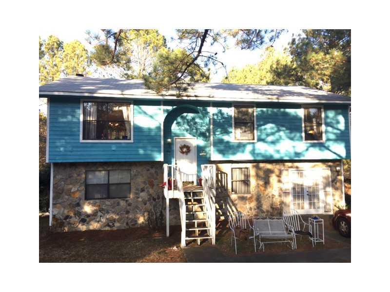 220 Imad Ct., Fairburn, GA 30213