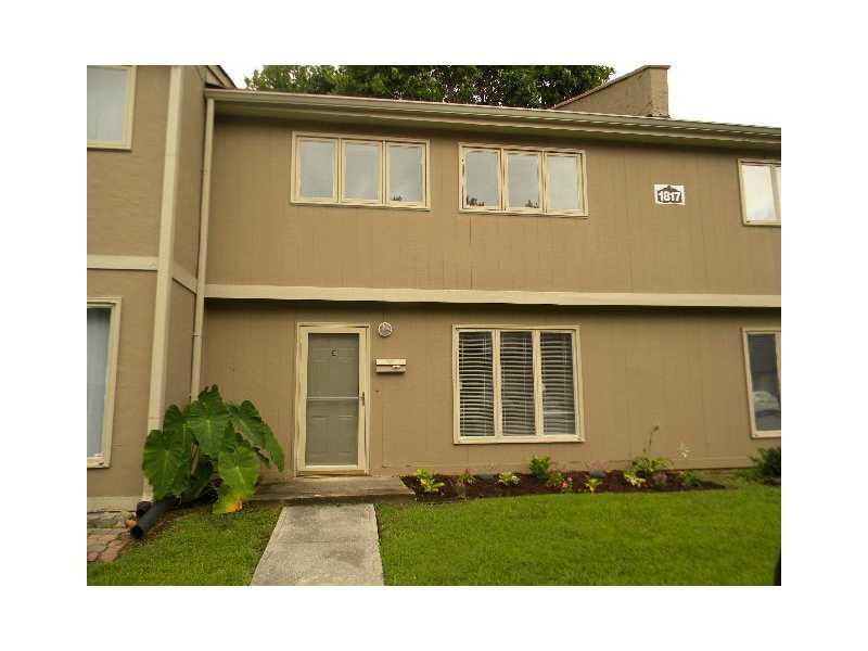 1817 Ashborough Cir. #E, Marietta, GA 30067