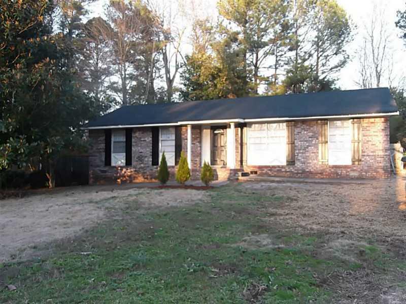 1352 Labelle St., Jonesboro, GA 30238