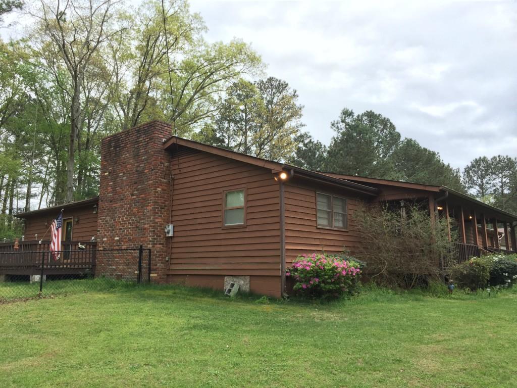 528 Mountain Rd., Woodstock, GA 30188
