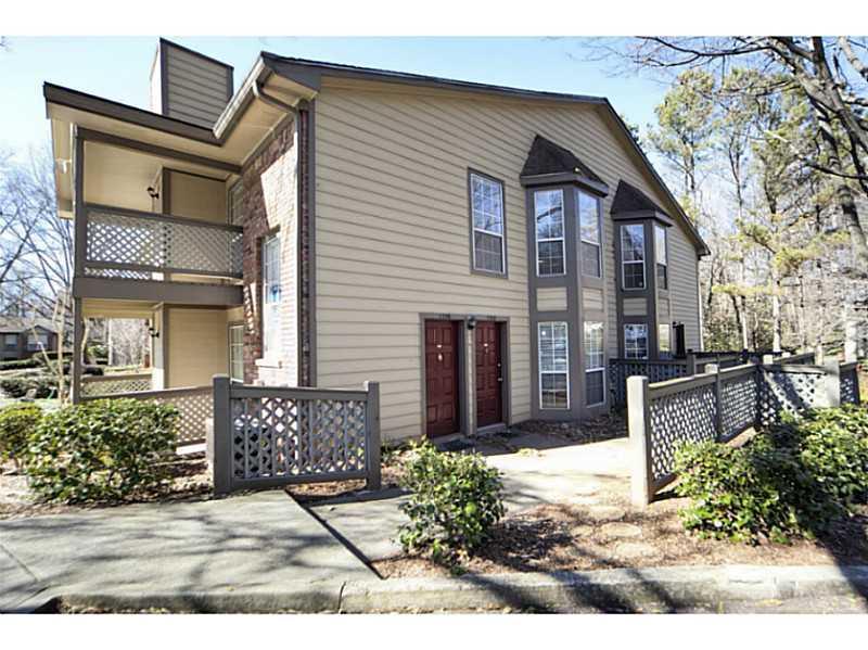 1156 Weatherstone Dr., Atlanta, GA 30324