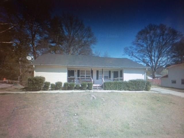 8498 Dawn Ave., Douglasville, GA 30134