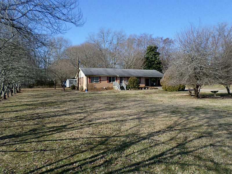 8795 Broad [highway 98] St., Maysville, GA 30558