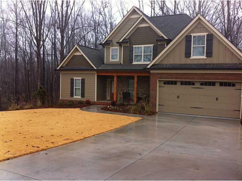 6043 Wade Orr Rd., Flowery Branch, GA 30542