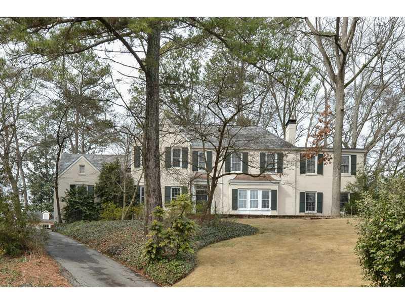2240 Woodward Way, Atlanta, GA 30305