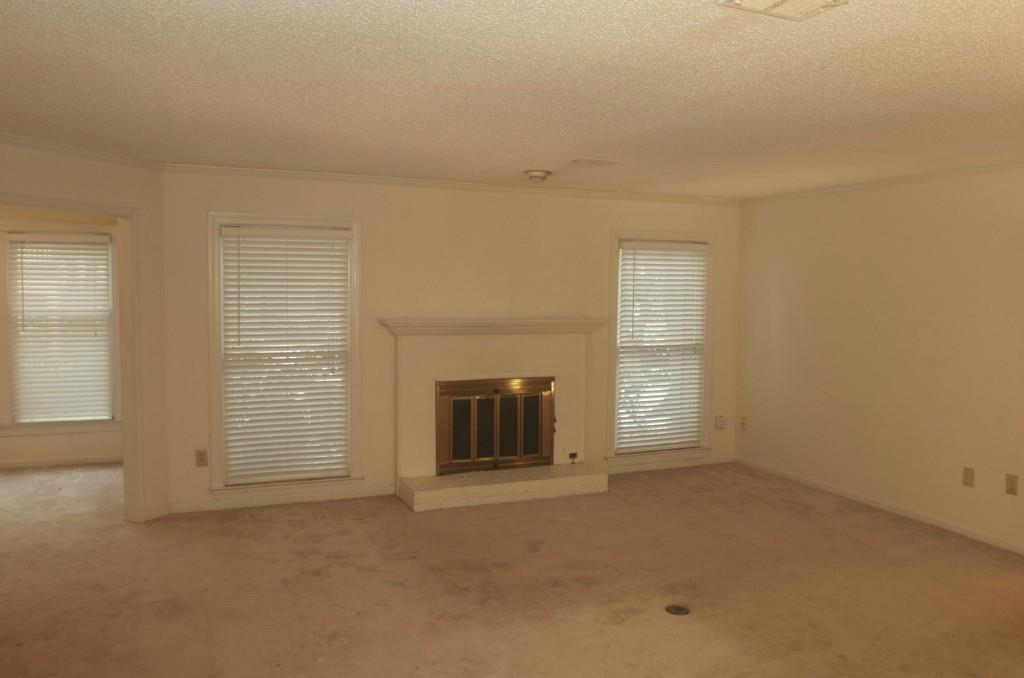 801 Abingdon Way, Sandy Springs, GA 30328