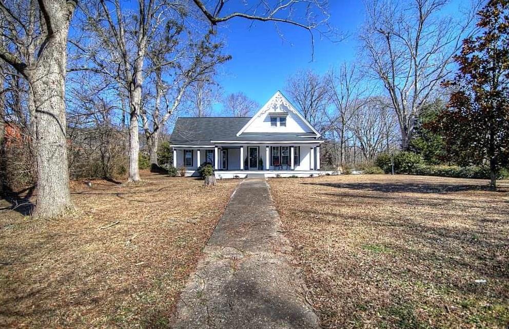 250 Groover St., Ball Ground, GA 30107