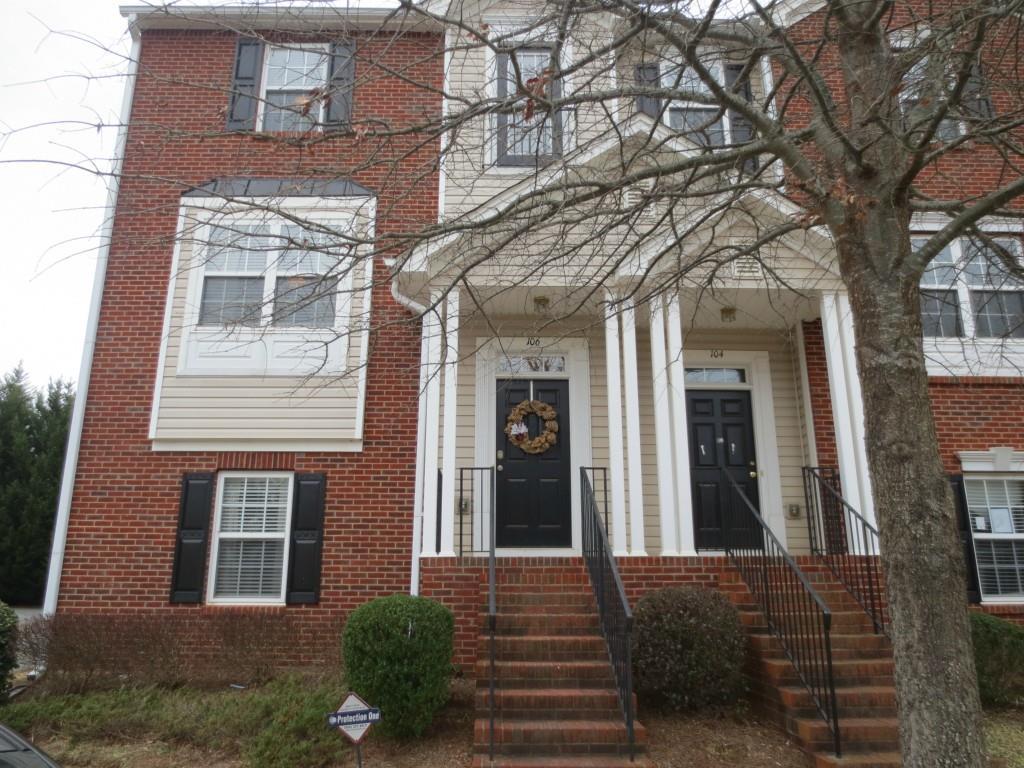 106 Weatherstone Square Dr., Woodstock, GA 30188