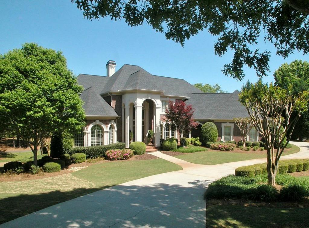 1810 Sugarloaf Club Dr., Duluth, GA 30097