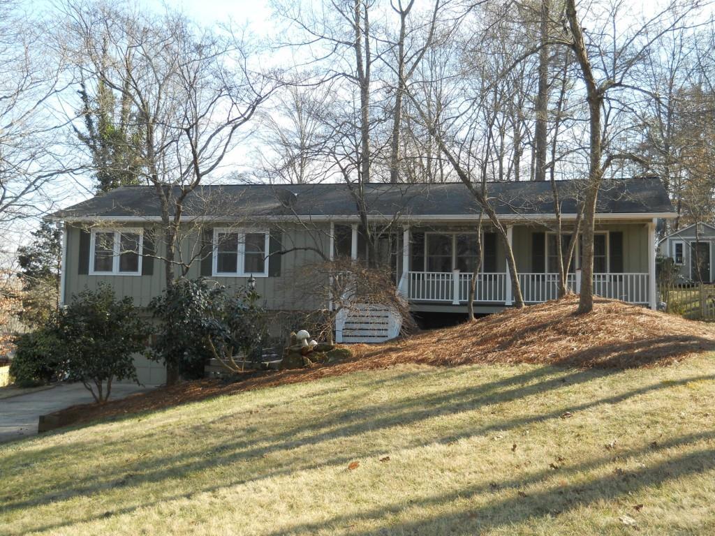 715 Jett Rd., Woodstock, GA 30188