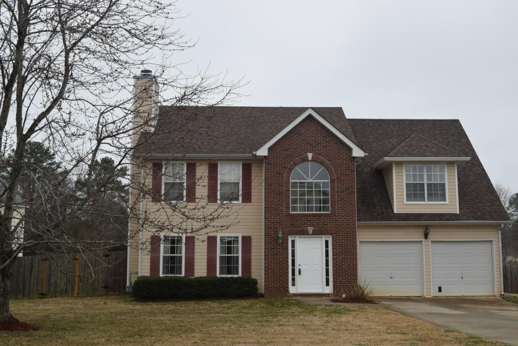 6956 Fields Dr., Douglasville, GA 30135