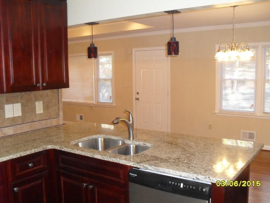 2187 Dodson Dr., East Point, GA 30344