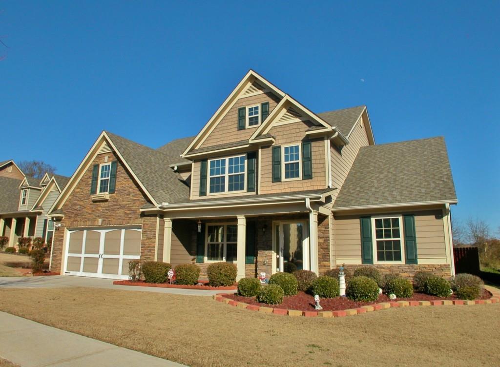 4376 Gateview Dr., Loganville, GA 30052